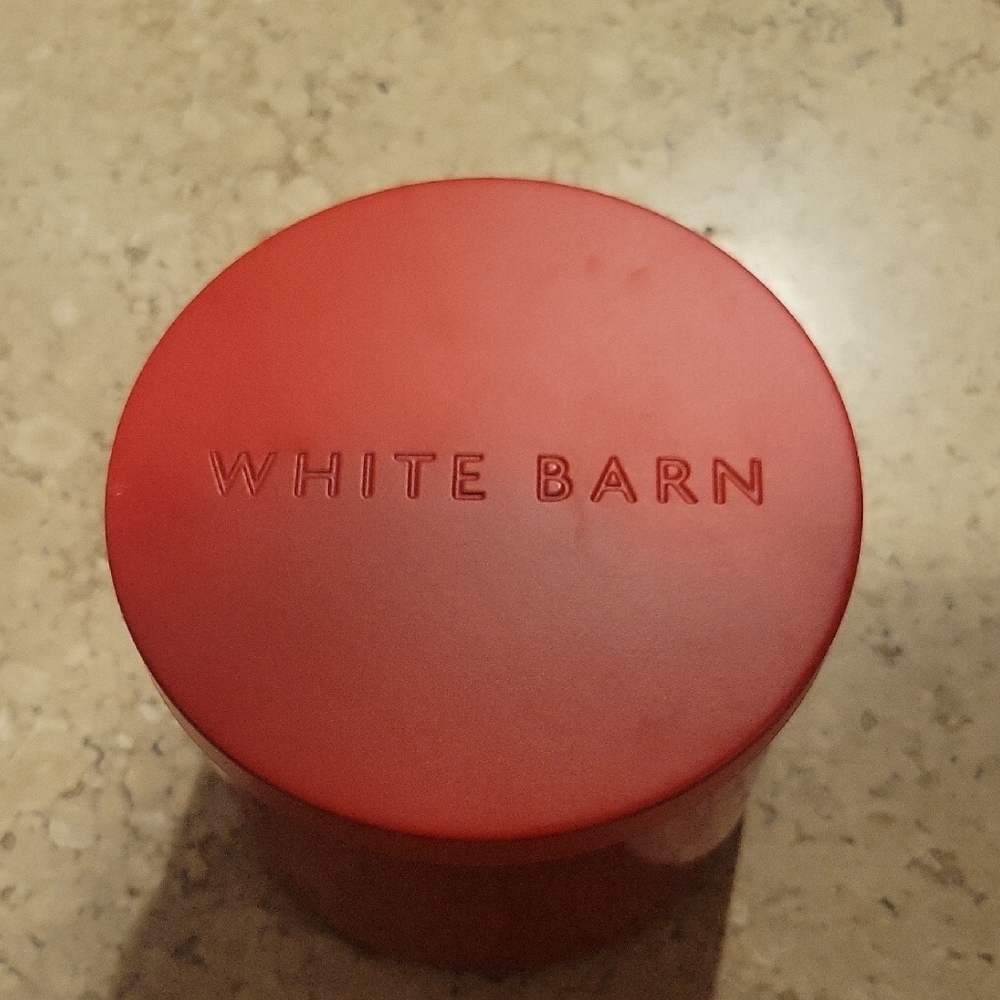 White Barn Strawberry Pound Cake Candle - Red - Picture 2 of 4